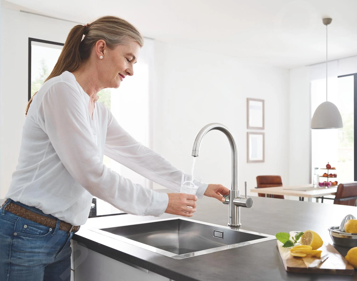 Grohe Blue Home - Mitigeur D’évier, Avec Unité Réfrigérante Et Filtration, Supersteel 31455DC1 12 Grohe Blue Home - Mitigeur D’évier, Avec Unité Réfrigérante Et Filtration, Supersteel 31455DC1 – Image 10