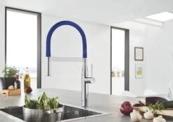 Grohe Essence - Bec De Cuisine, Bleu 30321TY0 -Cuisine Articles Magasin 27e260fca4f642615dc07f3d