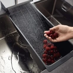 Hansgrohe Accessoires - Passoire Multifonctionnel Pour évier, Noir Mat 40963000 -Cuisine Articles Magasin 4d49d4f7fdefb8d02323aa7a