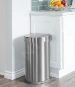 Simplehuman Poubelles - Poubelle Sans Contact Avec Commande De Mouvement , 45 L, Inox Brossé ST2009 19 Simplehuman Poubelles - Poubelle Sans Contact Avec Commande De Mouvement , 45 L, Inox Brossé ST2009 -Cuisine Articles Magasin 734794a4d1080ef87bb749f7