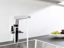 Hansa Fit - Mitigeur électronique D’évier Hybrid, Noir/ Chrome 65232213 -Cuisine Articles Magasin f85110904c8454e701d8442c